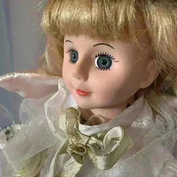 Vintage ELCO Motion-ettes Blonde Hair Christmas Angel - Tested and Working. - Picture 3 of 10